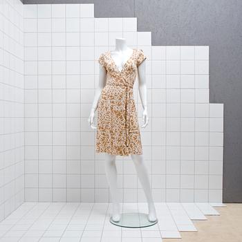 KLÄNNING, Diane von Furstenberg, storlek 4.