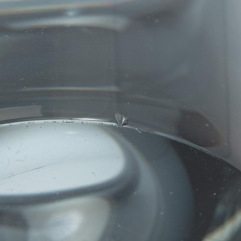 Kaj Franck, A glass vase, model KF 260. Signed K Franck Nuutajärvi Notsjö -60.