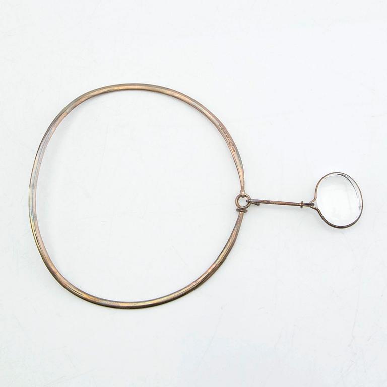 Vivianna Torun Bülow-Hübe, necklace, silver, with two pendants in rock crystal and onyx, by Georg Jensen.