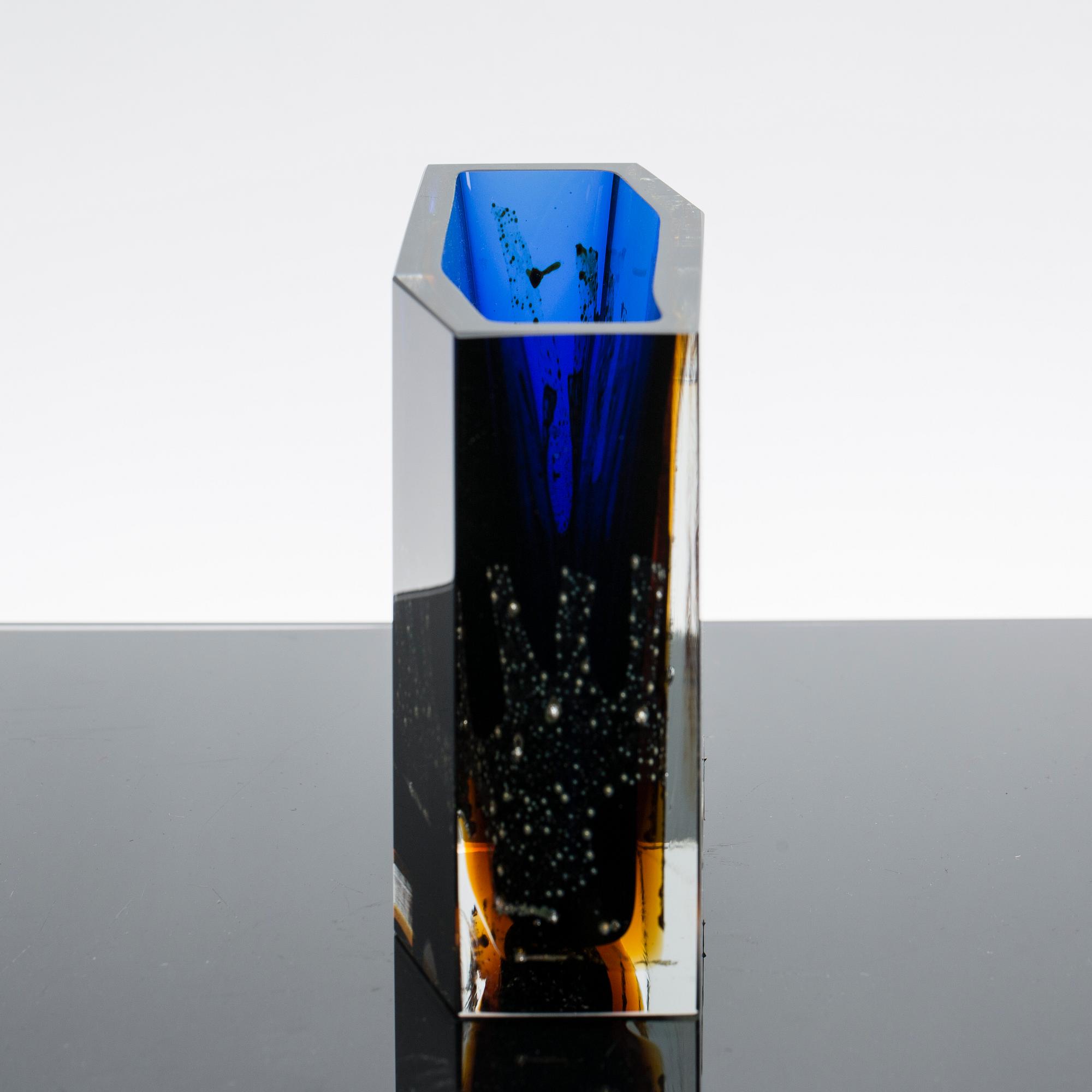 VAS, glas, Pavel Hlava, Bohemia, Tjeckoslovakien, etsad signatur samt etikett.