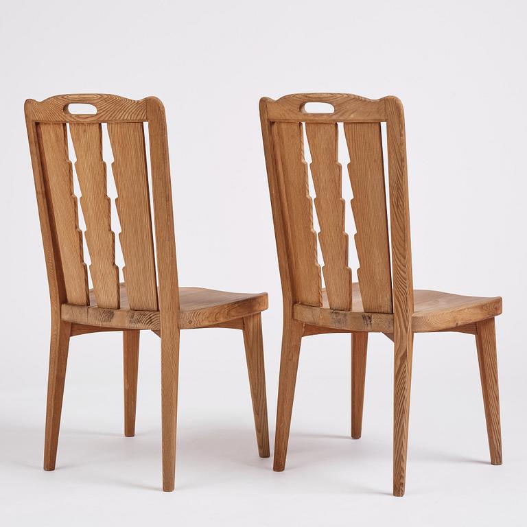 Nordiska Kompaniet, a pair of Swedish Modern pine 'Ekerö' chairs, ca 1947.