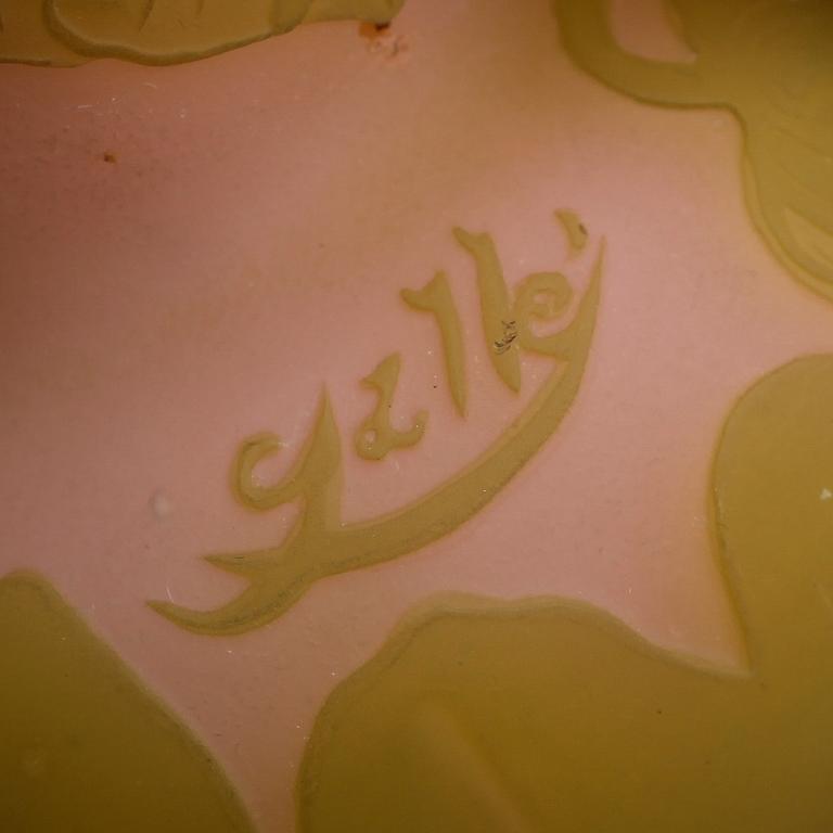 VAS, glas, jugend, Émile Gallé, Frankrike, 1900-talets första hälft.