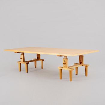 BORD, "Bramante", Achille Castiglioni, Pier Giacomo Castiglioni, Zanotta, Italien.