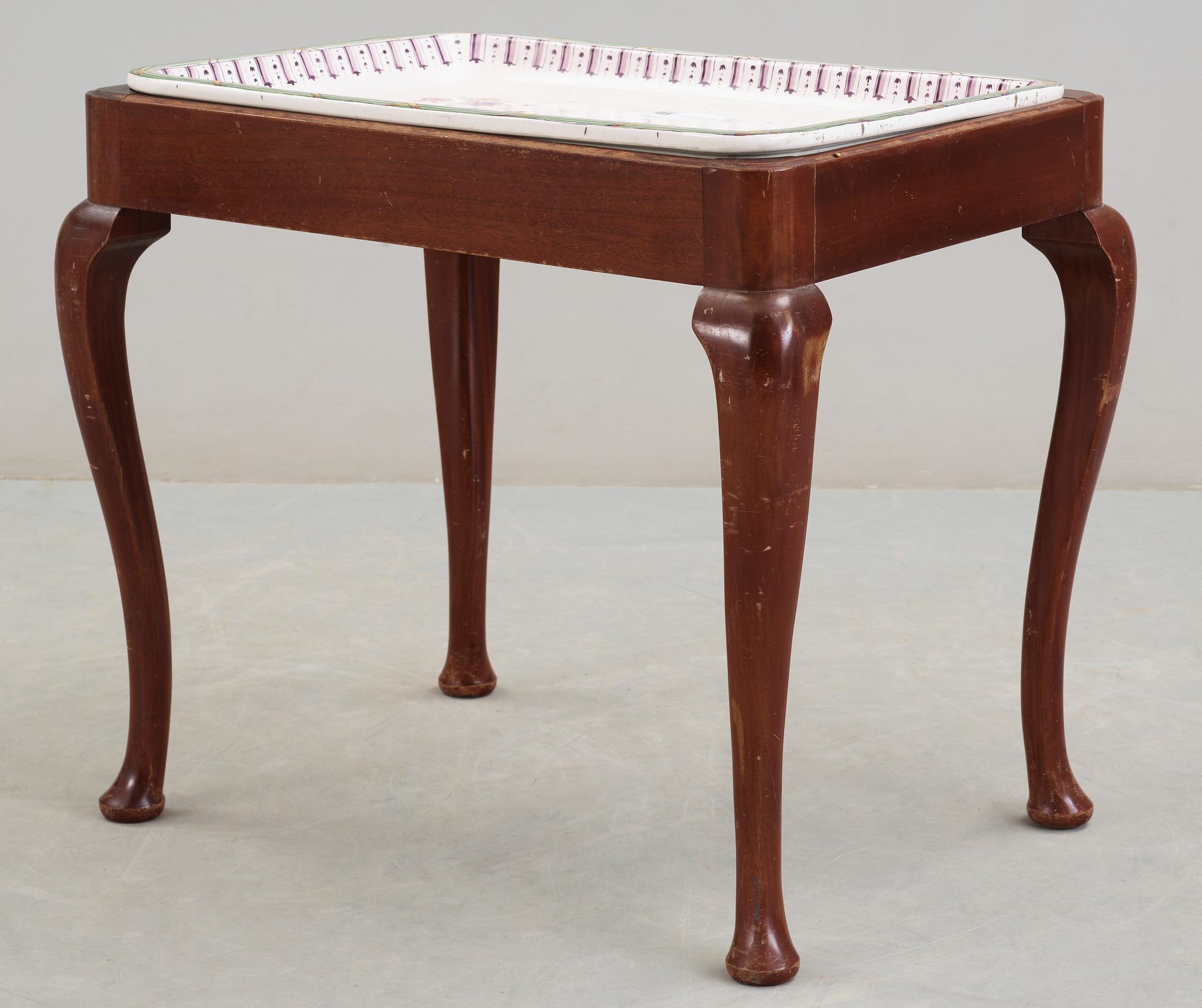 TEBORD, fajans, Rörstrand, 1909. Kunglig proveniens.