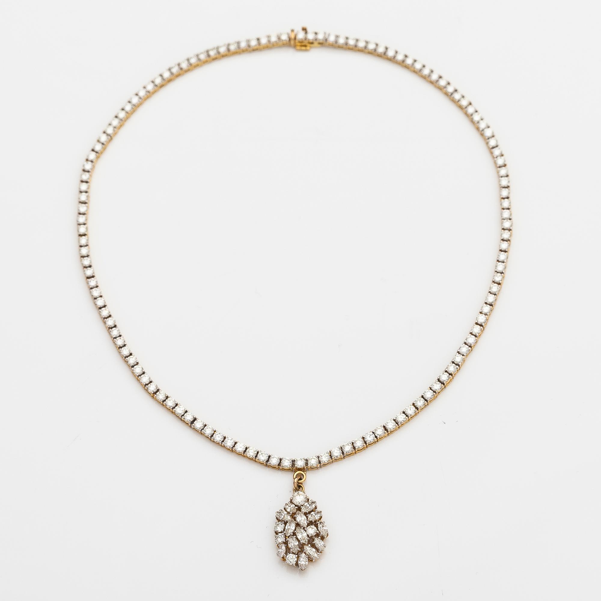 An 18K gold necklace with brilliant and marquise cut diamonds ca. 13.56 cts in total.