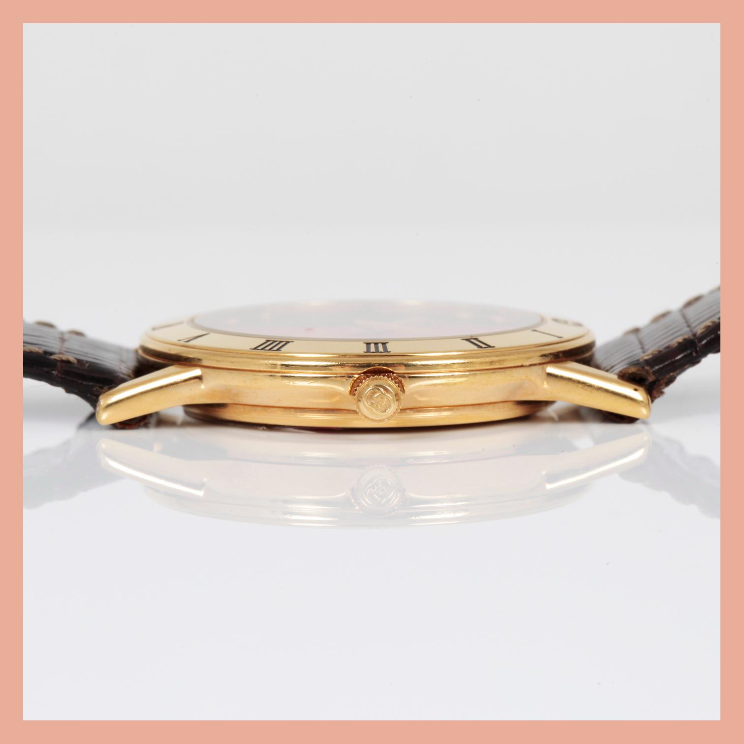 ARMBANDSUR, dam, Gucci.