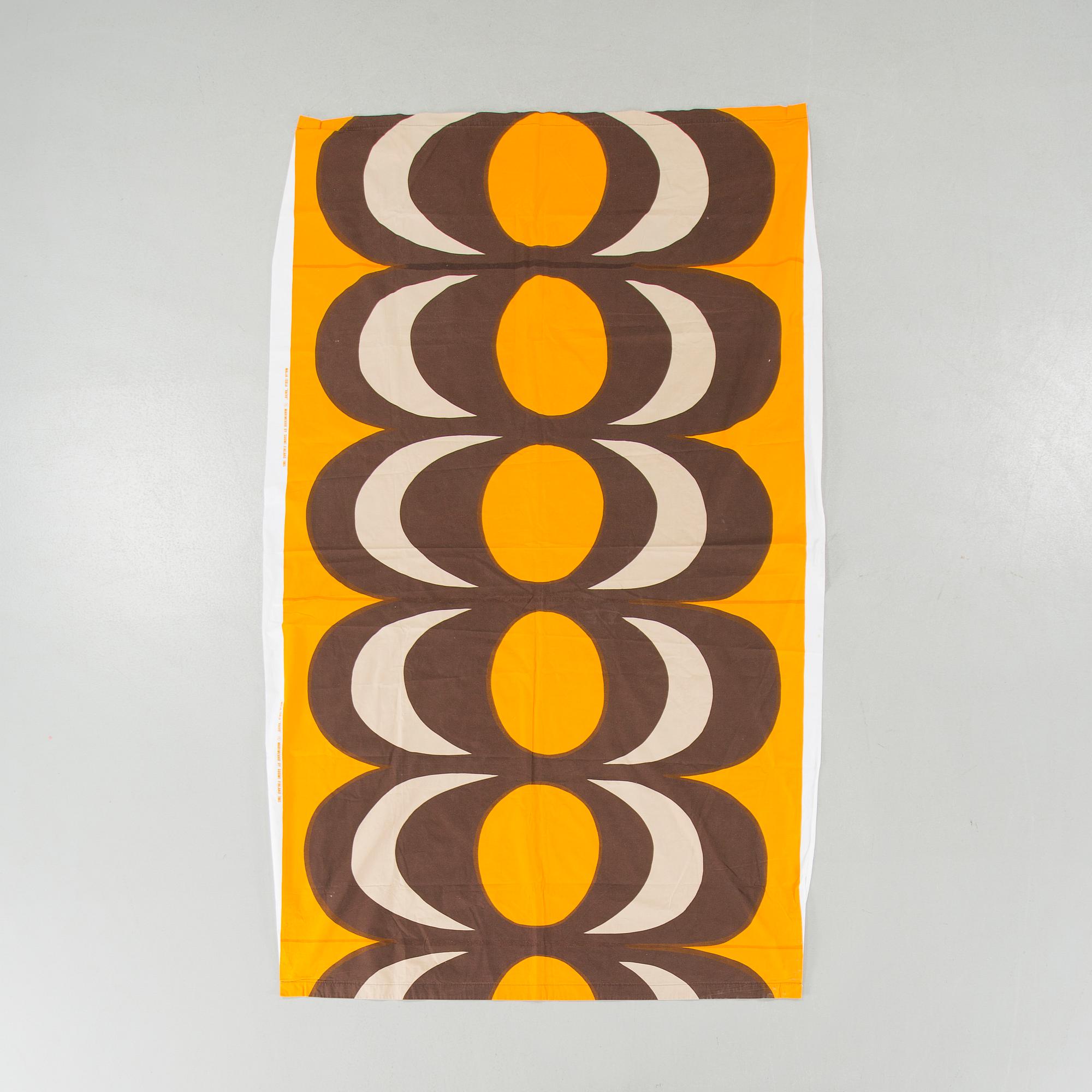 MAIJA ISOLA, tyg, "Kaivo", Marimekko, daterat 1965.