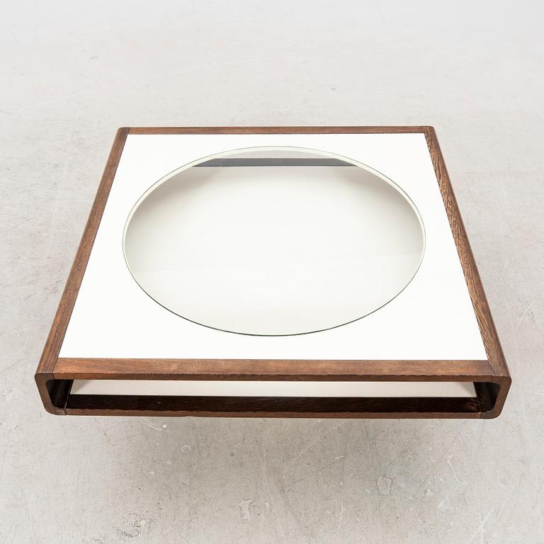 A 1970s Spectrum coffe table.