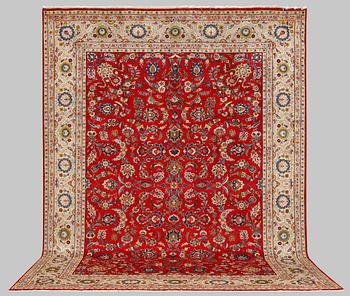 Matta, s.k. Royal Keshan, ca 369 x 265 cm.