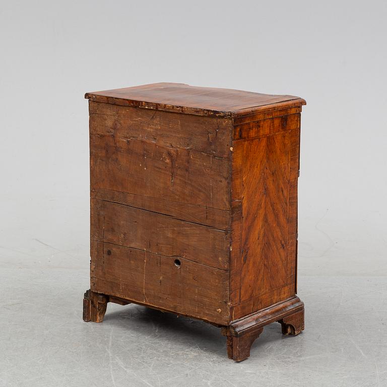 A late baroque chest of drawers, first half of the 18th century.