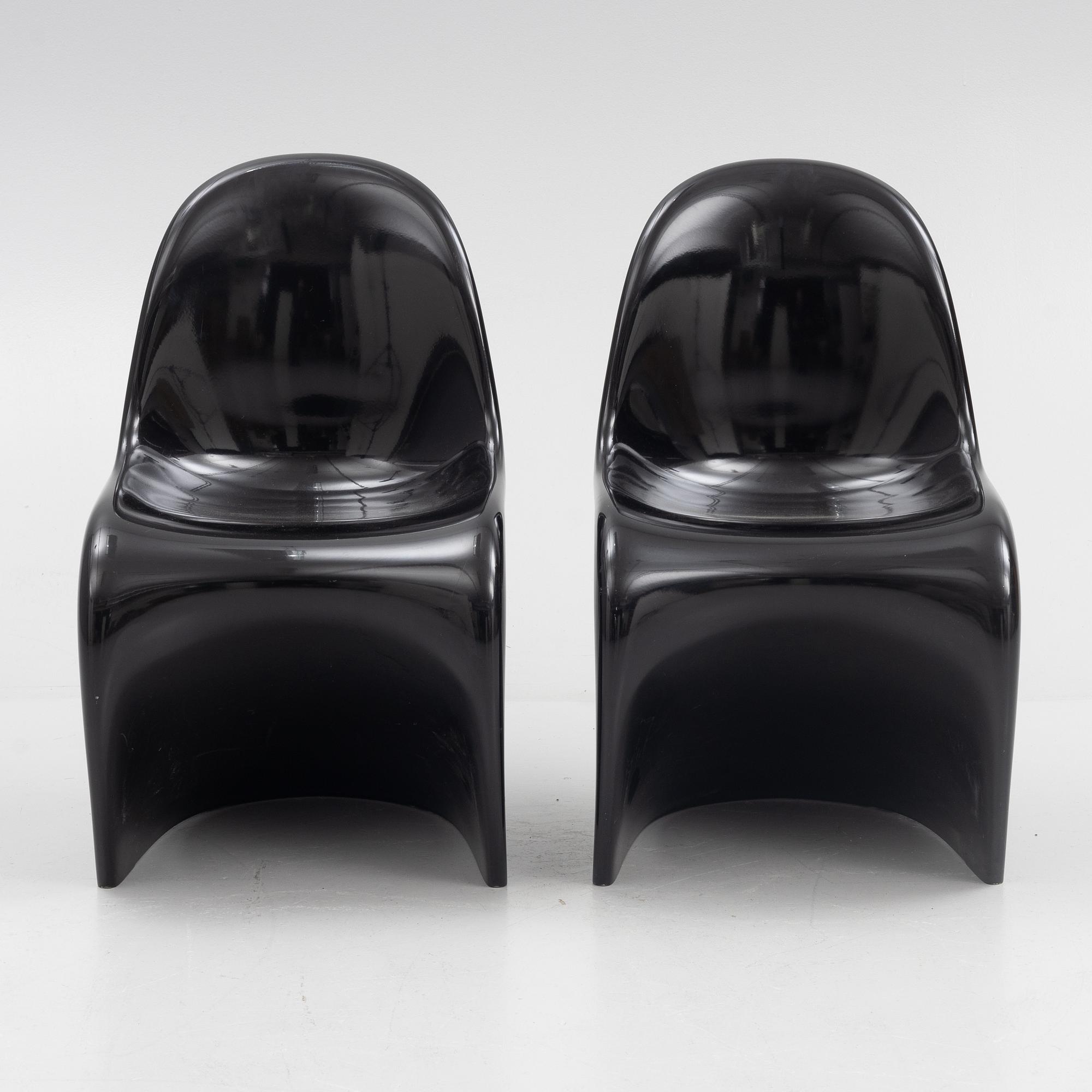 Verner Panton, stolar, ett par, "Panton Chair Classic", Vitra.