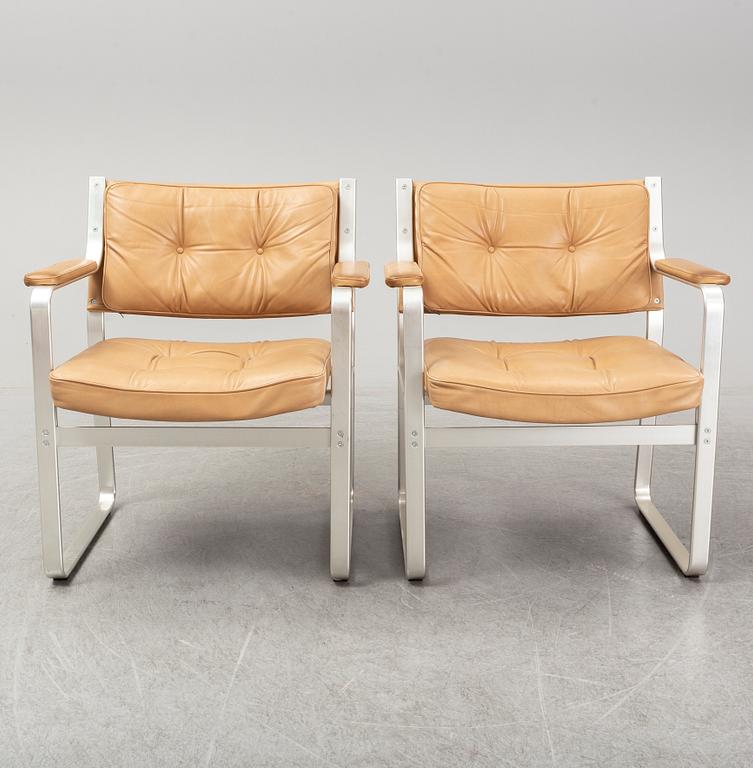 KARL ERIK EKSELIUS, fåtöljer, ett par, "Mondo", JOC.