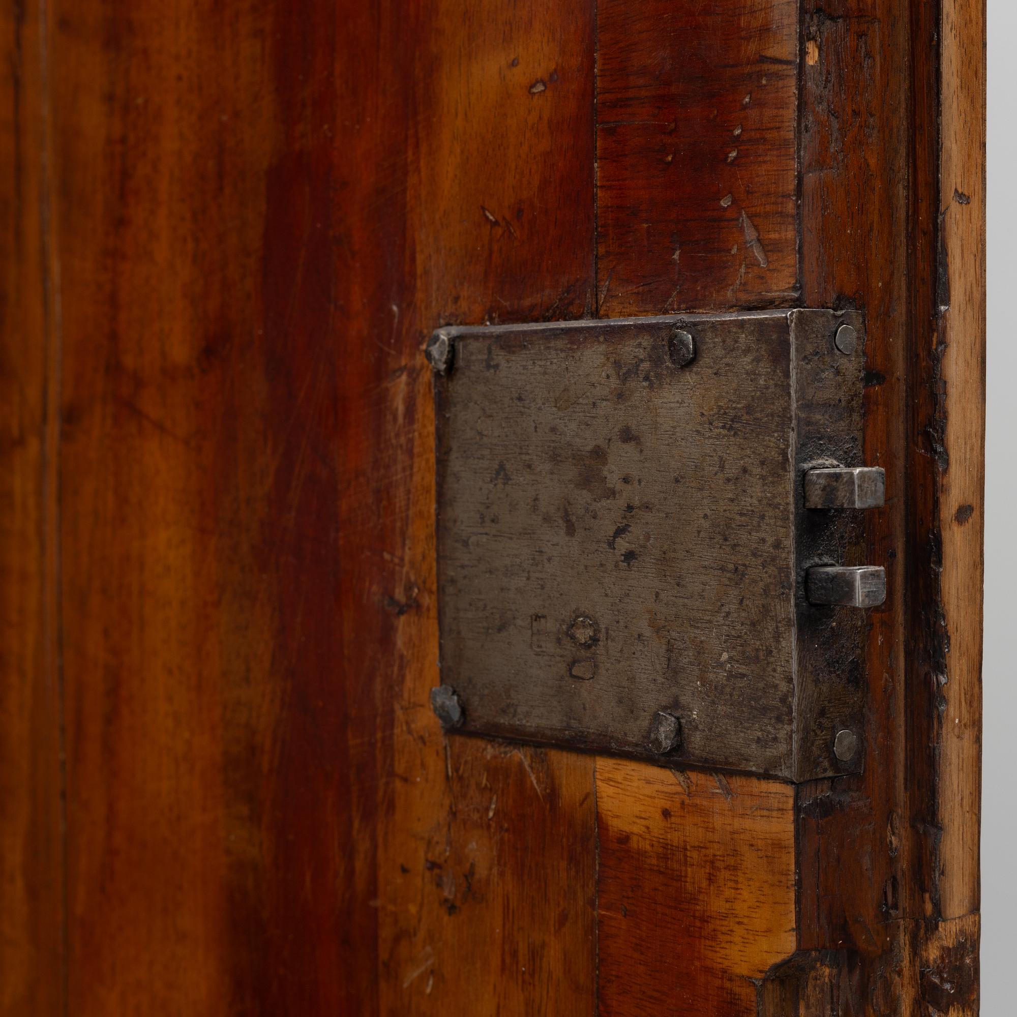 Salsskåp, 1700-talets andra hälft. Rokoko.