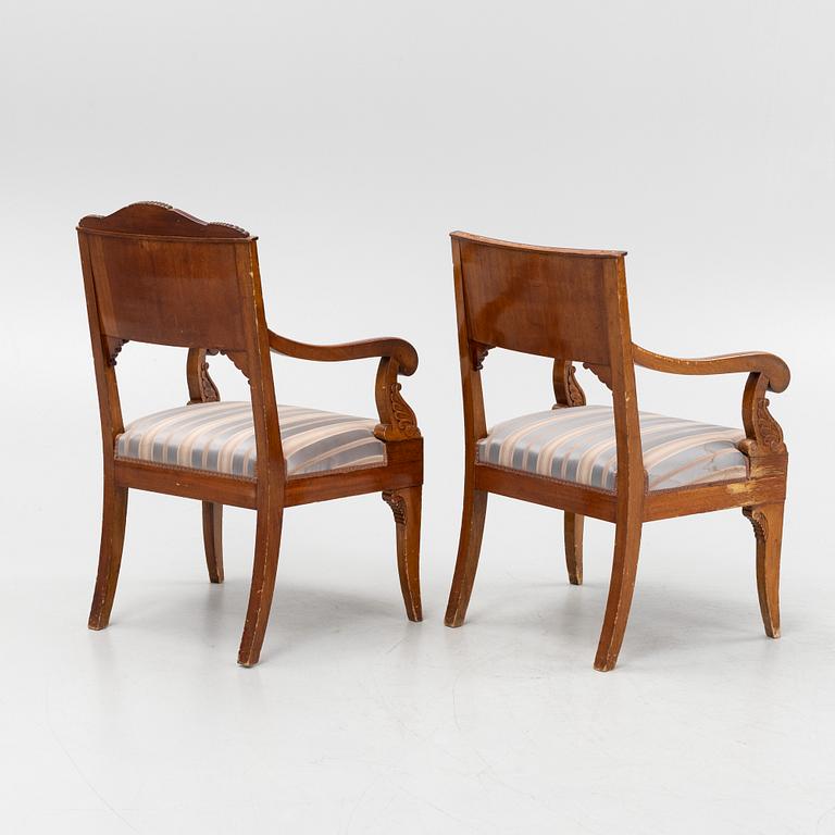 Karmstolar, ett par, empire, Ryssland/Baltikum, 1800-talets första hälft.