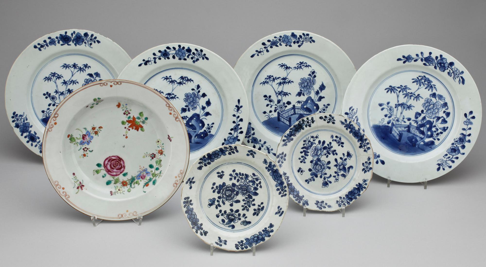 TALLRIKAR, 7st, porslin, Qianlong 1736-1795, Kina.