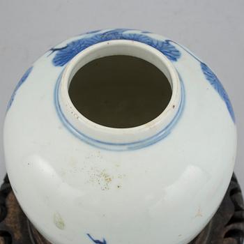 BOJAN. Porslin, Kina 1800-tal.
