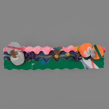 Yoshio Nakajima · YOSHIO NAKAJIMA, mobil/skulptur, trä och plast.