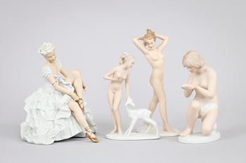 FIGURINER, 4 st, porslin, Wallendorf samt Schaubach. 1900-tal.