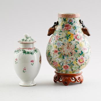 TEVAS samt VAS, porslin, Kina, 1700- och 1900-tal.