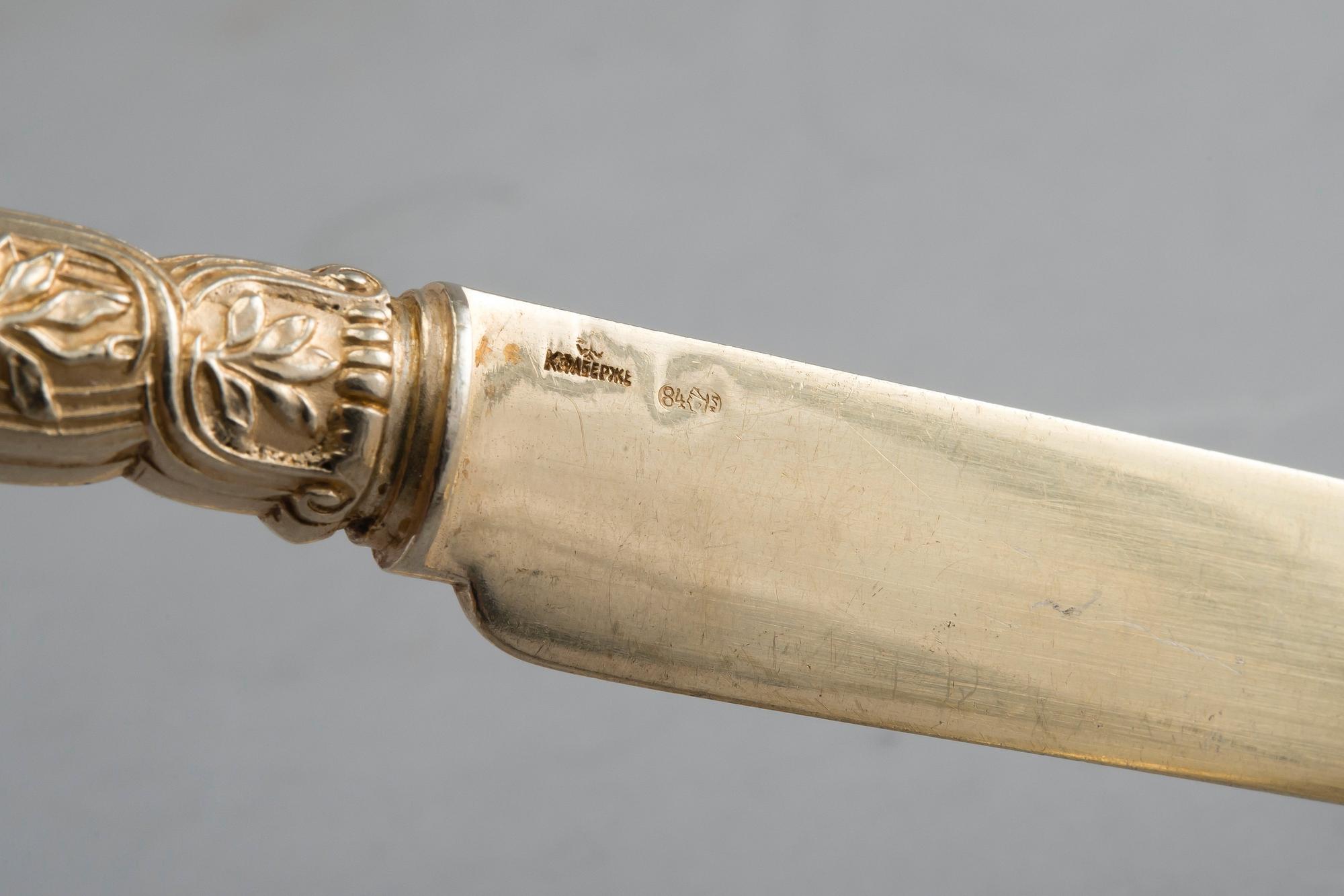 ATERIMET, Fabergé 36 kpl. 84 kullattua hopeaa. Moskova 1890 l. Yhteispaino 2695 g.