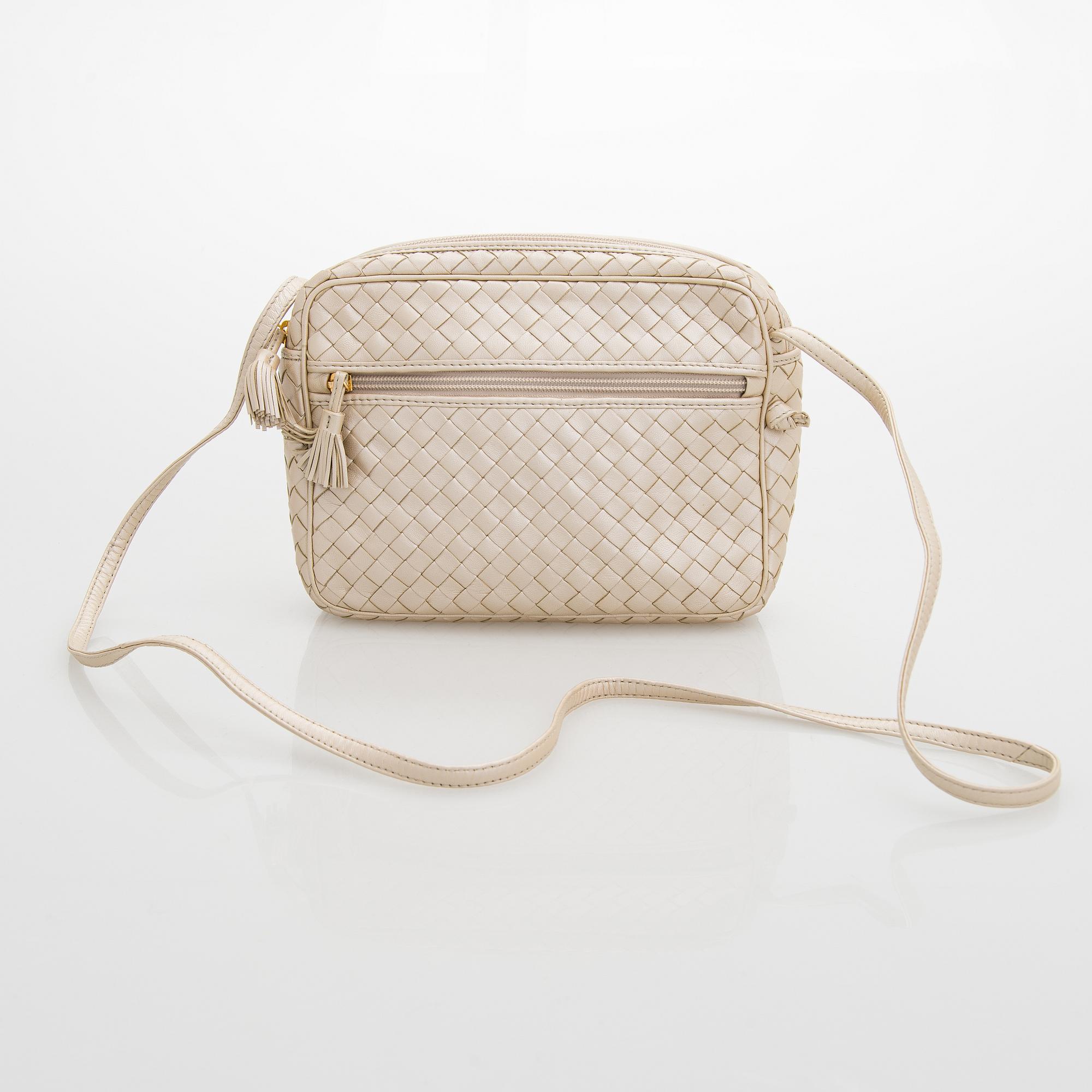 Bottega Veneta, vintage bag.