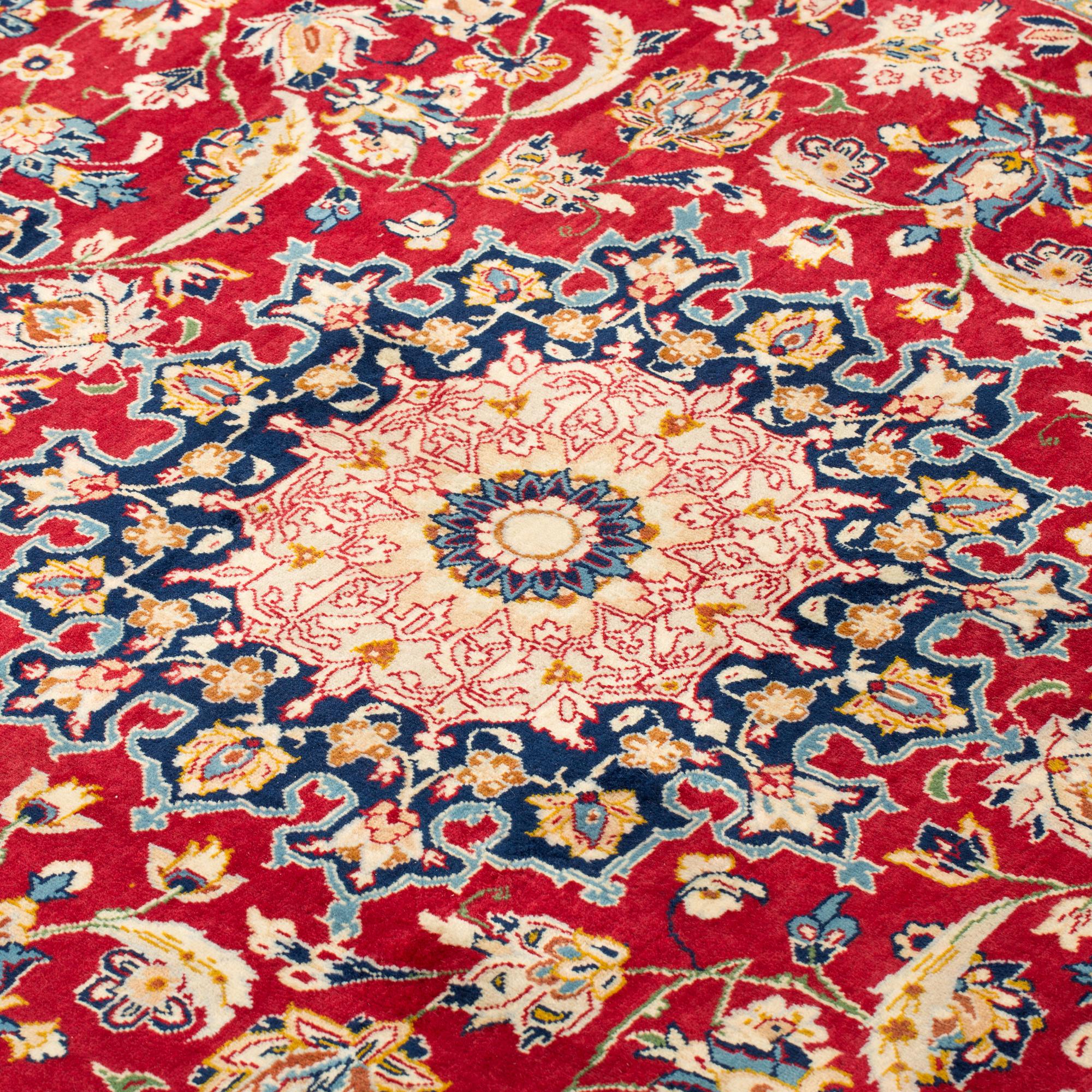 MATTA, Najafabad, ca 366 x 251 cm.