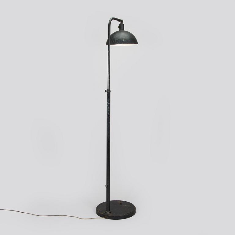 Paavo Tynell, golvlampa / ateljélampa, beställningsarbete, Taito 1933.