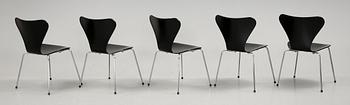 STOLAR, 5 st . "Sjuan", Arne Jacobsen, Fritz Hansen, sannolikt 1960-70-tal.