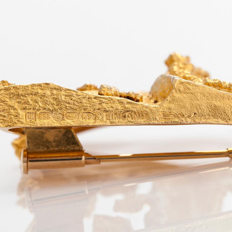 Björn Weckström, a 14K gold brooch 'Dinosaur'. Lapponia 1970.