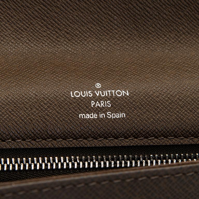 Louis Vuitton, väska/clutch, "Selenga".