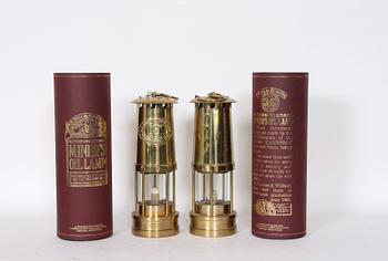 GRUVLAMPOR, 2 st, England, 1900-tal.