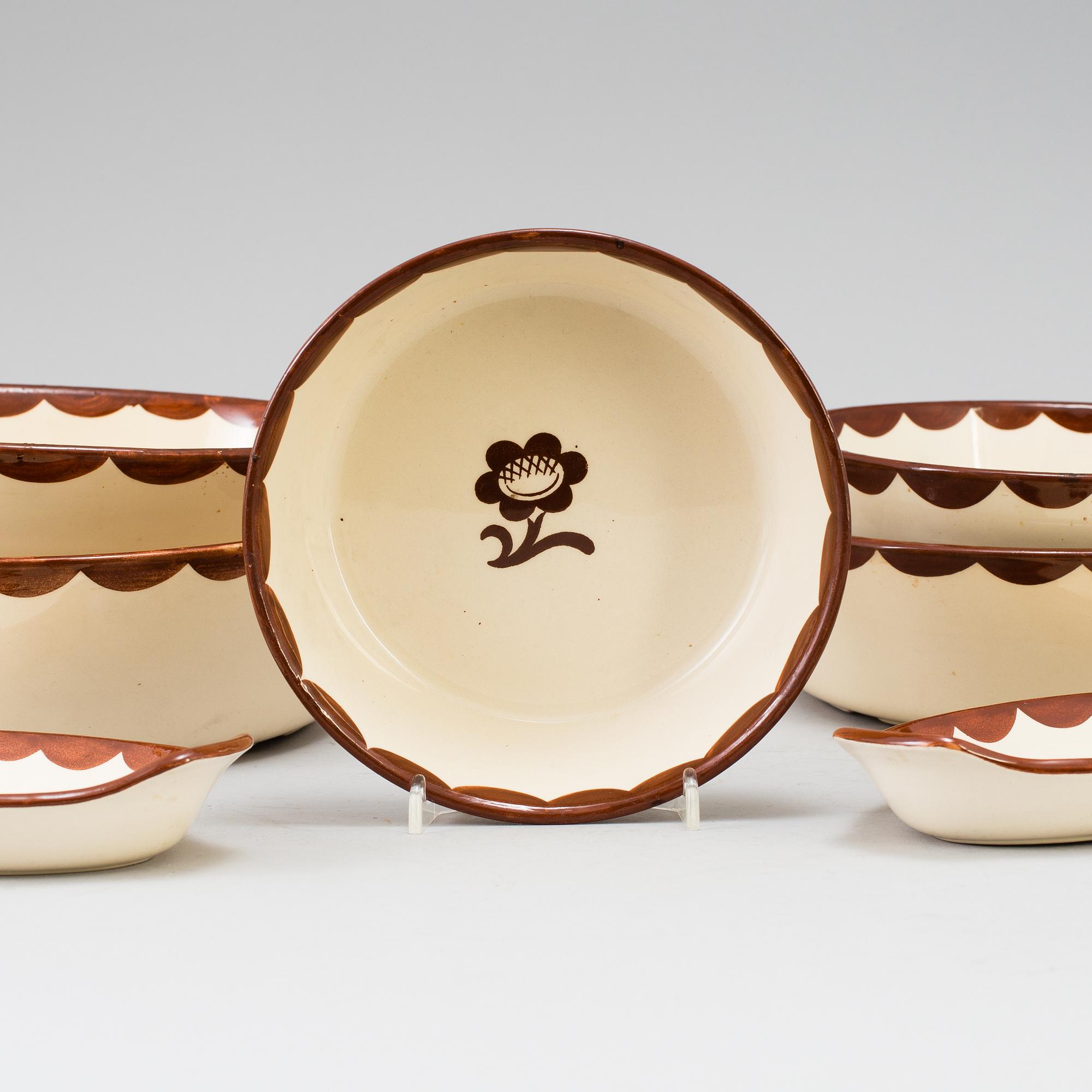 WILHELM KÅGE, 8 st ugnsformar, "Pyro", Gustavsberg. I produktion 1930-1955.