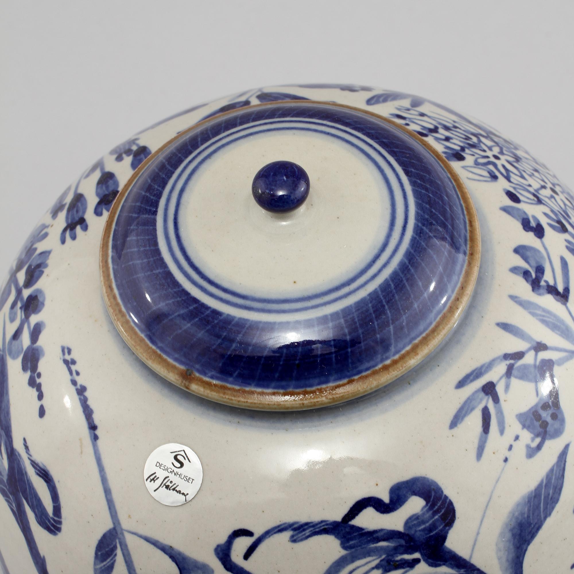 LOCKBOJAN, stengods, Carl Harry Stålhane, Designhuset, 1900-talets andra hälft.
