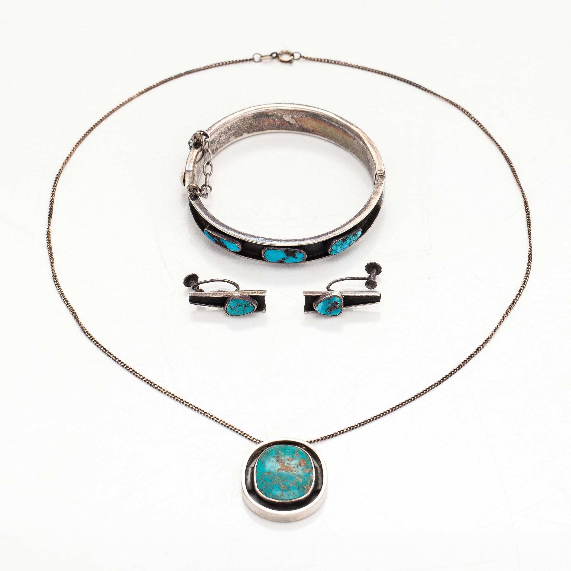 Bracelet, pendant and earrings, silver, turquoise, Tillander, Helsinki, 1950s.