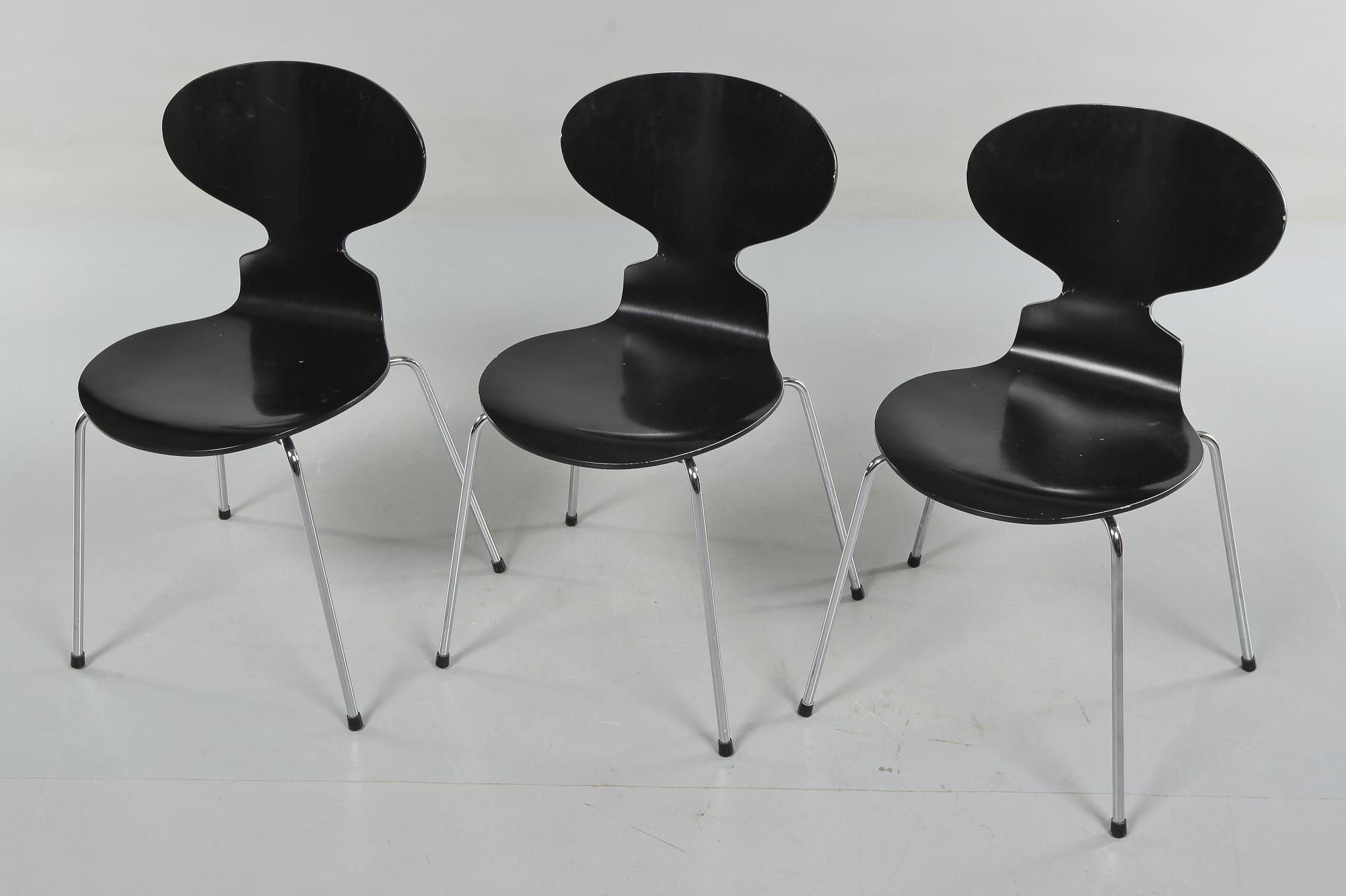 STOLAR, 3 st, "Myran", Arne Jacobsen för Fritz Hansen, 1994.