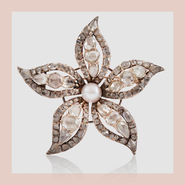 BROOCH with rose-cut diamond, ca 15ct and possibly natural pearl.