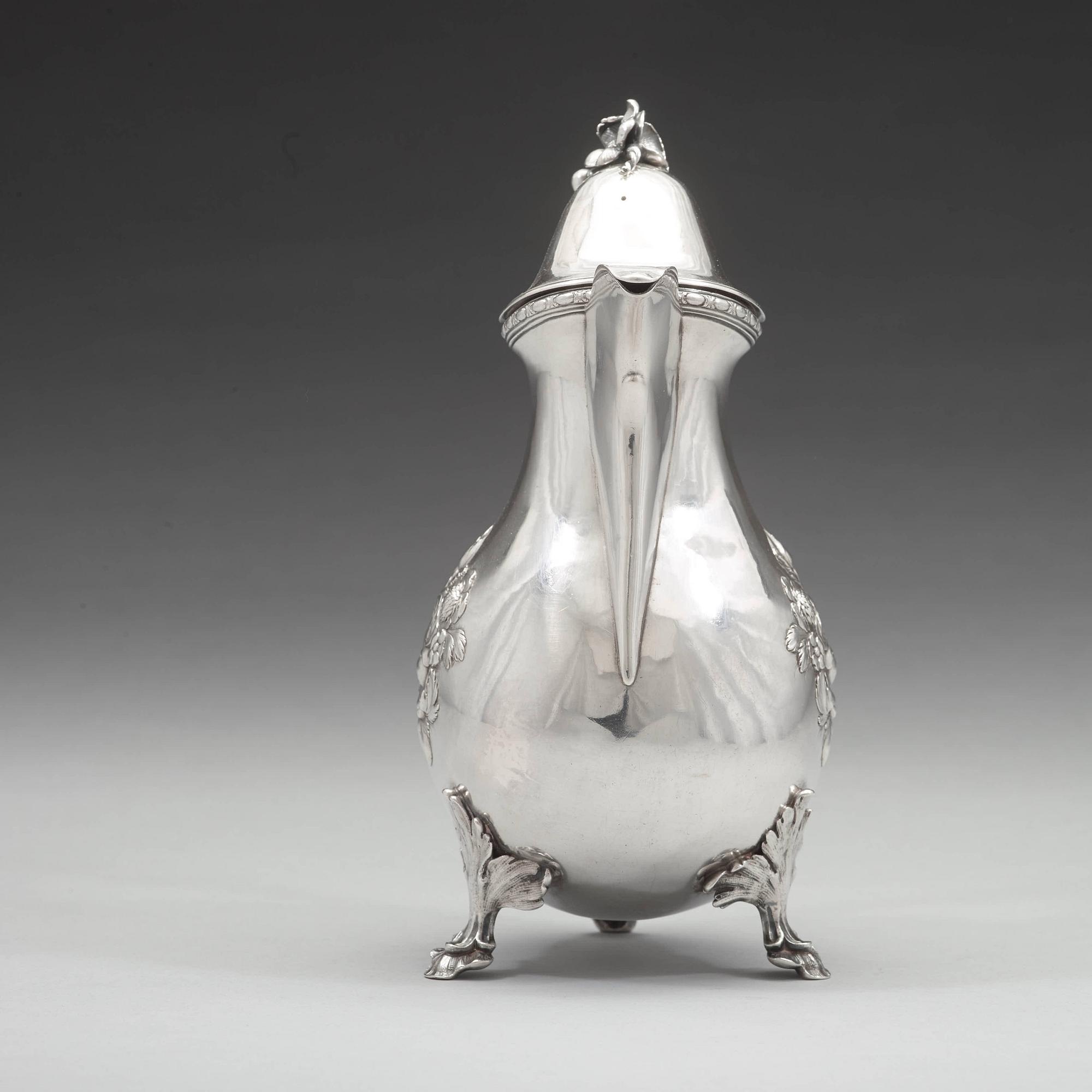 A Swedish 18th century silver coffee-pot, mark of Pehr Zethelius, Stockholm 1777.