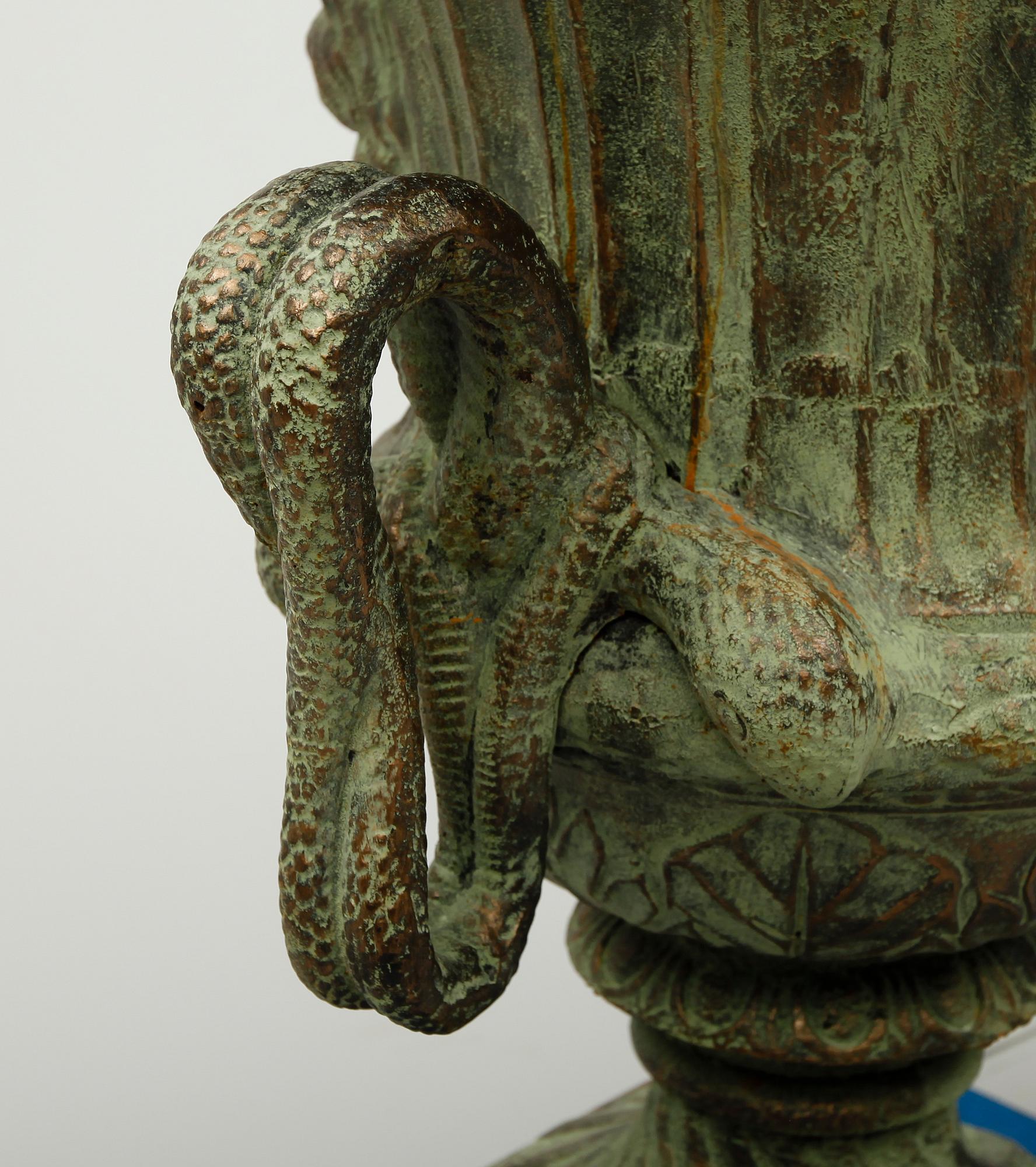 TRÄDGÅRDSURNOR, 1 par, 1900-/2000-tal.