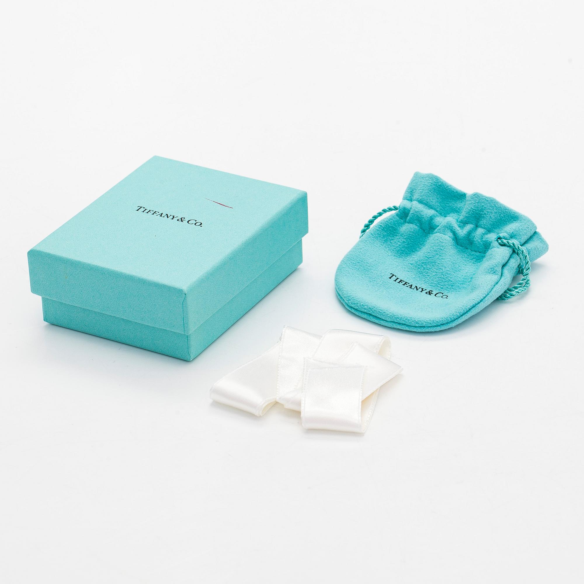 Tiffany & Co, halsband, "Metro Heart", 18K vitguld och diamanter.