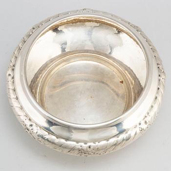 K. ANDERSON, jardiniär, silver, jugend,  Stockholm, 1917.