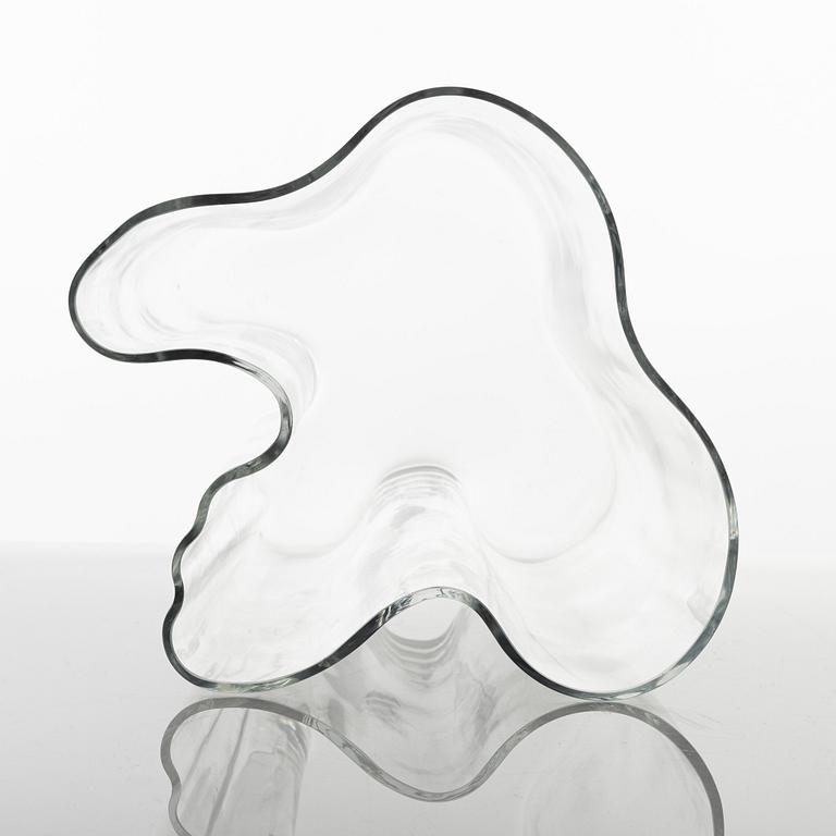 Alvar Aalto, vas, glas, modell 3031, Iittala, Finland, signerad.