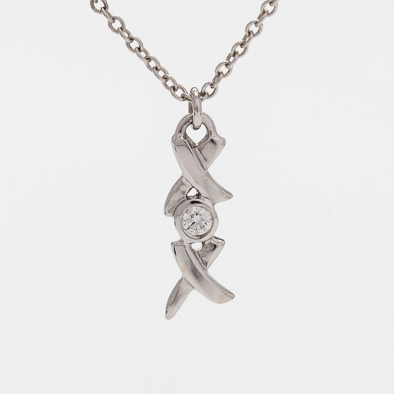 Tiffany & Co, Paloma Picasso, halsband, "XO", 18K vitguld och diamant.
