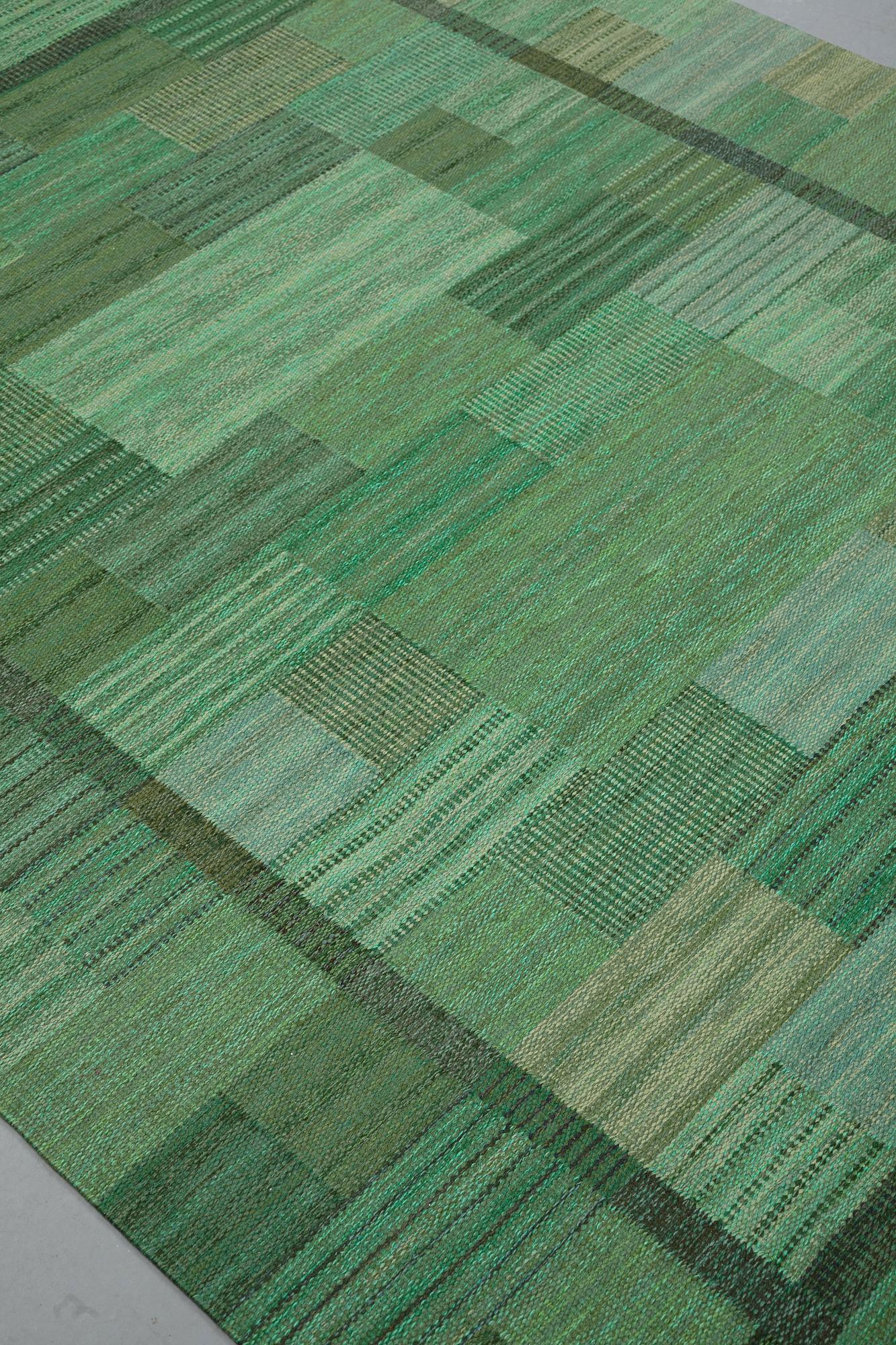 Marianne Richter, matta, "Fasad, grön II", rölakan, ca 240-241,5 x 187-189,5 cm, signerad AB MMF MR.
