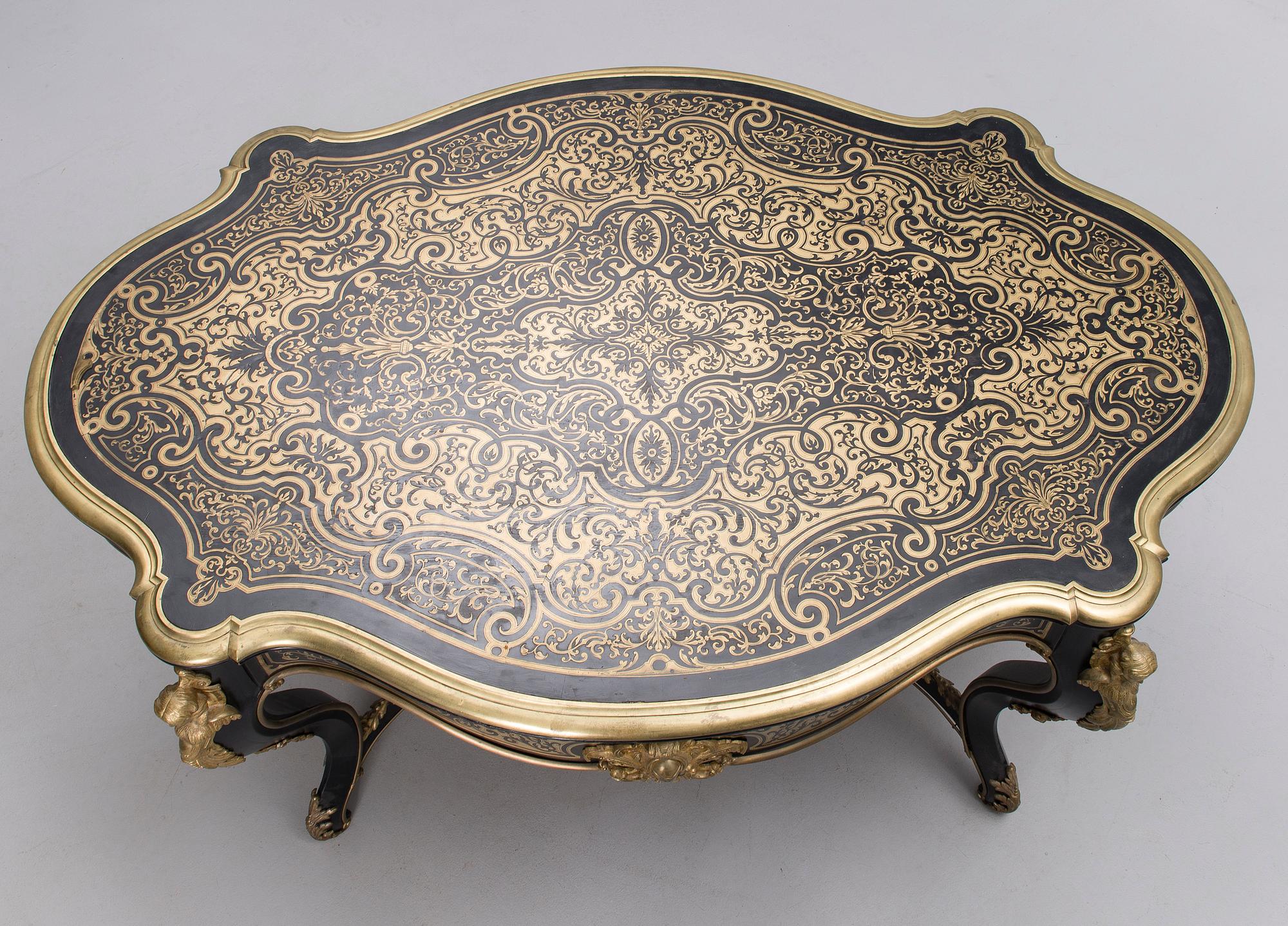 TABLE, Boulle style, late 19th century.