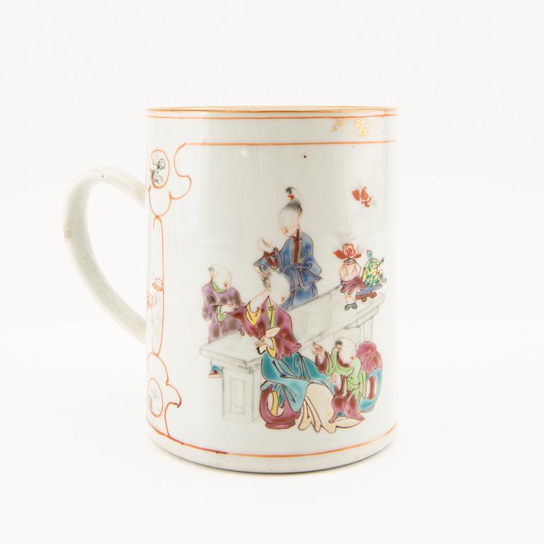 Mugg Kina 1700-talets andra hälft, porslin.