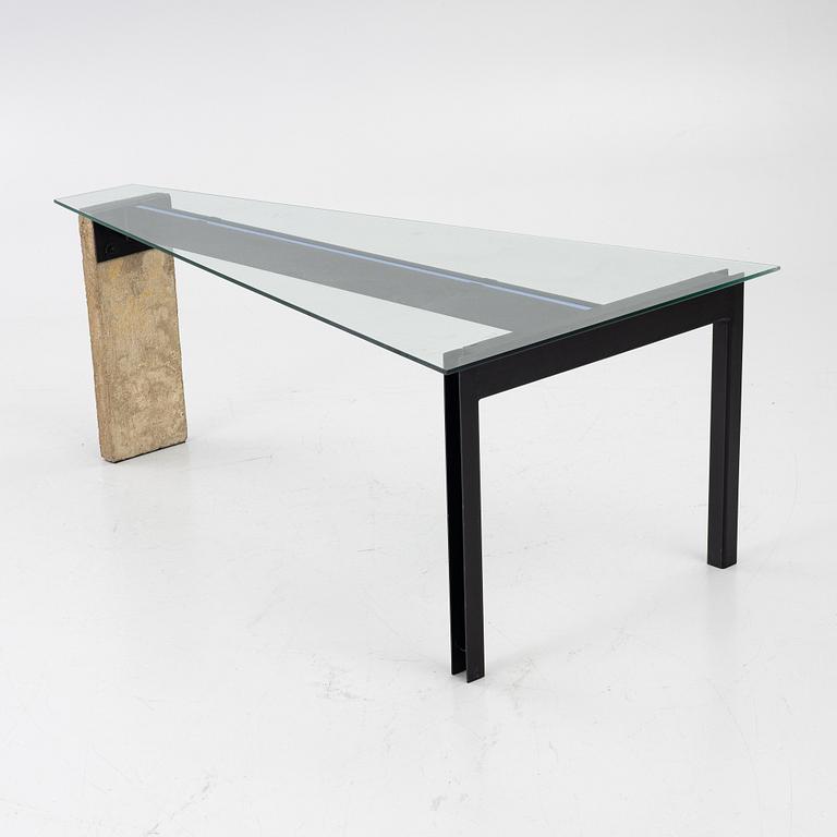 Jonas Bohlin, Soffbord "Concrete", Källemo.