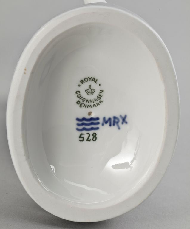 FIGURINER, 2 st, porslin, Royal Copenhagen, Danmark.
