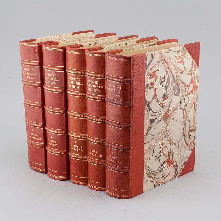 5 books,  "Svenskt Konstnärslexikon", Gösta Lilja (red), m.fl, Allhems förlag, Malmö, 1952-1967.