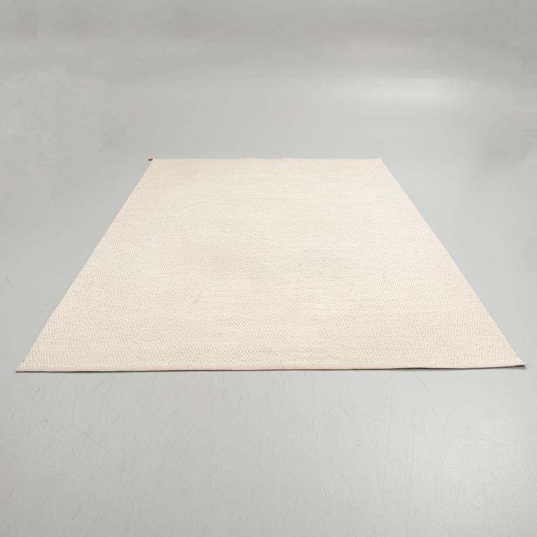 Gunilla Lagerhem Ullberg, rug, "Bloom Icon, Lily", Kasthall, approx. 350 x 250 cm.