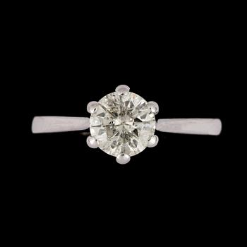 351. A brilliant cut diamond ring, tot. app. 1 cts.